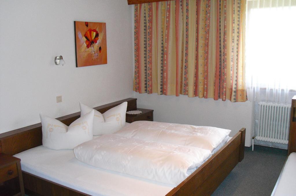 Ferienwohnung Reinstadler Йерценс Номер фото